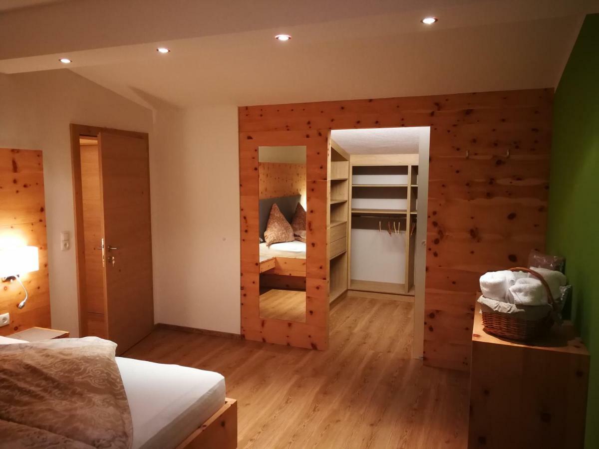 Ferienwohnung La-Wurm Hart im Zillertal Exterior photo